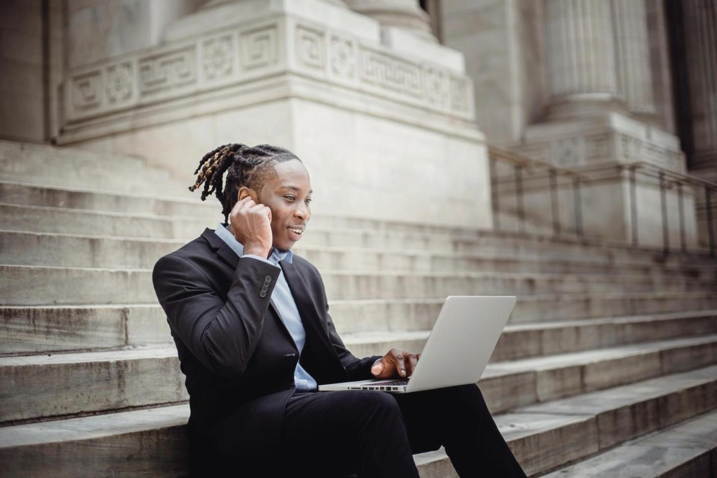 Technical rendering setup showing 3D element optimization for presentations